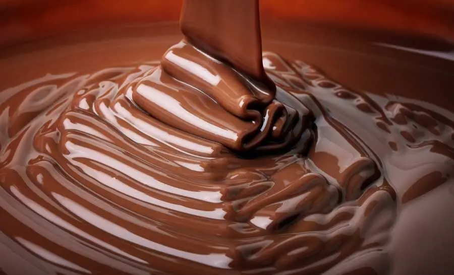 Chocolade tijdens workshop bij PUUR Patisserie in Eibergen