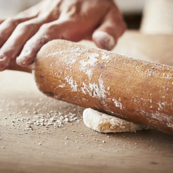 Deegsoort tijdens workshop bij PUUR Patisserie in Eibergen